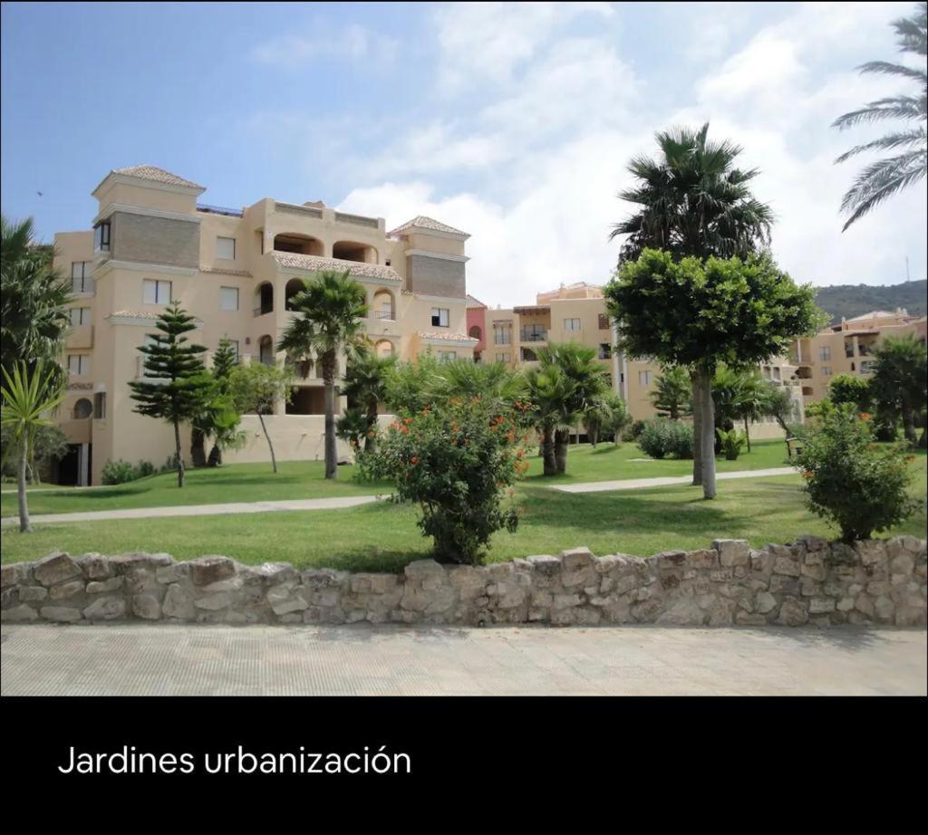 Estupendo Apartamento Urbanizacion Jardines De Zahara. Захара-де-лос-Атунес Экстерьер фото